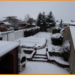 „Haus mit eigenem Pool im Garten -in Oberzier zu mieten“