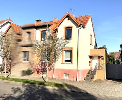 ***ERBPACHTGRUNDSTÜCK***
…. mit Einfamilienhaus in Lendersdorf.