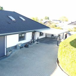 Exklusiver Bungalow mit Pool!