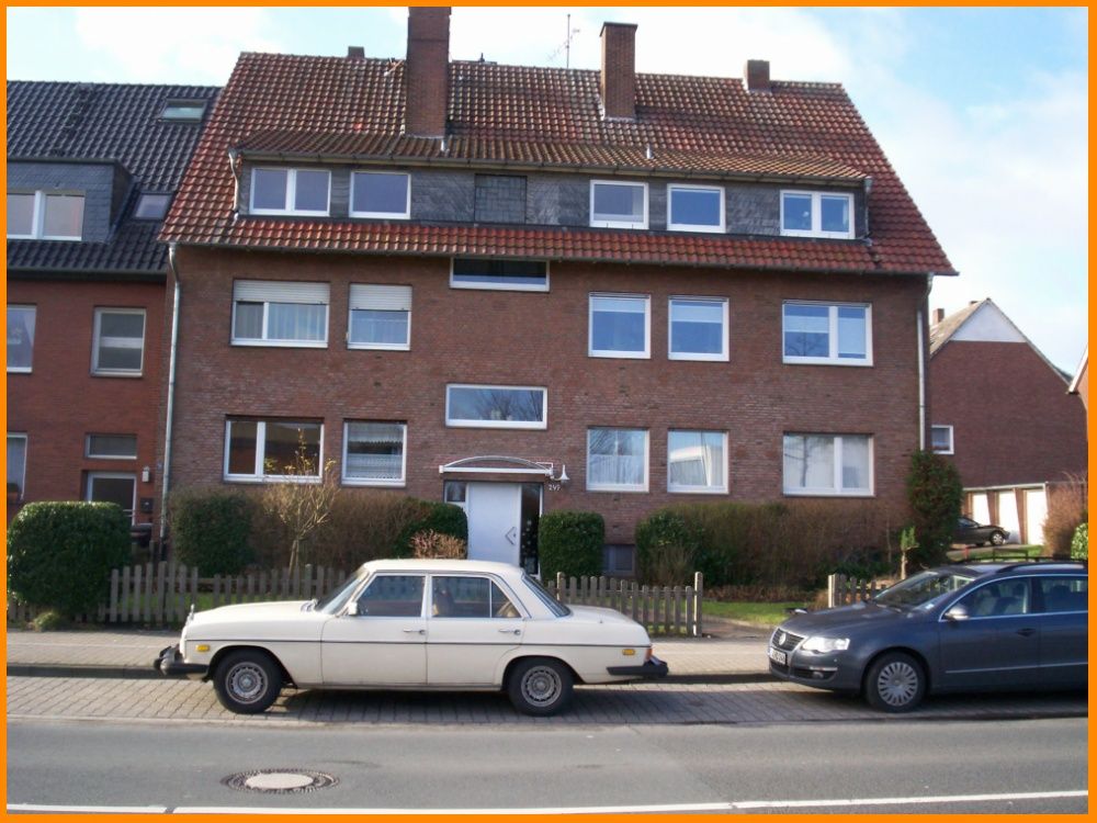 416 - 30636 Hausansicht