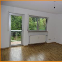 SCHÖNE 3 Zi WHG MIT 80qm UND BALKON, ABSOLUTE RUHELAGE, GÜNSTIG IN NAMMERING ZU VERMIETEN !!!!!