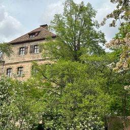 Wohnen im Denkmal. Historisches Kolerschloß in Neunhof bei Nürnberg