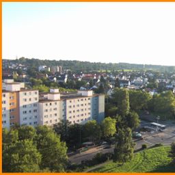 Helle 3 Zimmer Wohnung mit Balkon und Tiefgaragenplatz in Dietzenbach