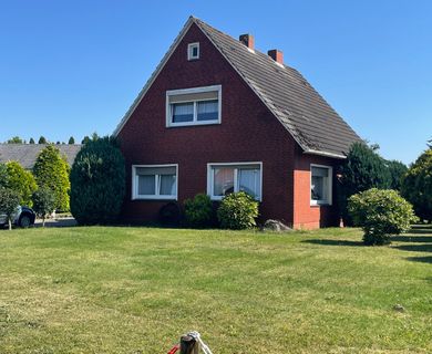 Familienfreundliches Einfamilienhaus in Weener-Stapelmoor. Mit Potenzial. Provisionsfrei für d. Käufer.