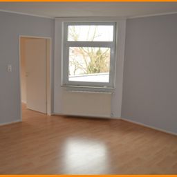 Schicke 4 Zimmerwohnung sucht „flotte“ Mieter !!