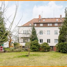 Top-saniertes Mehrfamilienhaus in Hermsdorf mit BG für zwei DG-Wohnungen auf großem Grundstück !