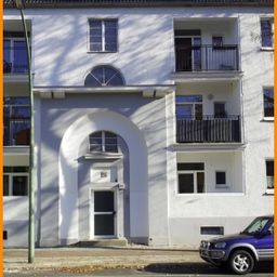 Aufgeteilter Altbau von Bj1930  mit Ausbaumöglichkeit  des DG – Rohlings und Top Rendite !