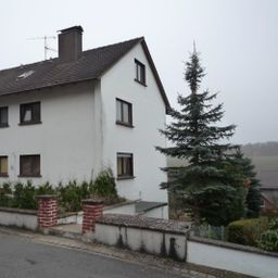 *** Anlageobjekt – Vierfamilenhaus im Kalletal ***