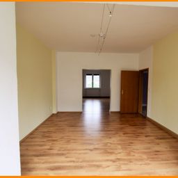 Reduzierte Maklercourtage!!!Wunderschöne 113 m² Wohnung im 1 OG eines 3 FH.